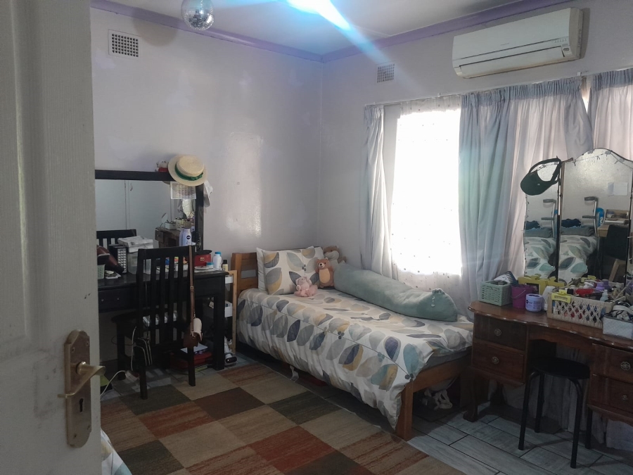 4 Bedroom Property for Sale in Oos Einde North West